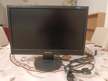 Schermo PC Samsung da 19 pollici anno 2010