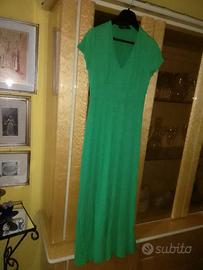 vestito elasticizzato verde spalle 45 sotto asc 48