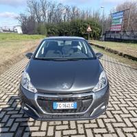 Peugeot 208 PureTech 82 5p. GPL Allure