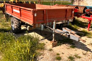 Rimorchio agricolo trazionato bicchi