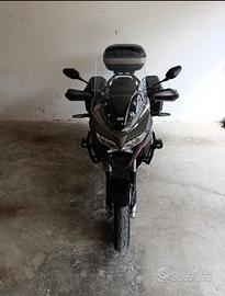 Honda Crossrunner 800