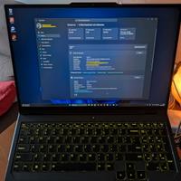 Lenovo Legion 5 Pro - i9 13900HX 4070 32GB 1TB