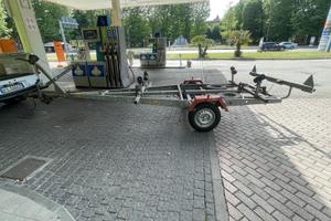 CARRELLO TRASPORTO AUTOVETTURE E CARRELLO BARCHE