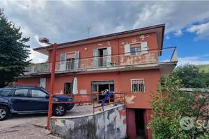 Casa singola con terreno a Montargano-Mascali
