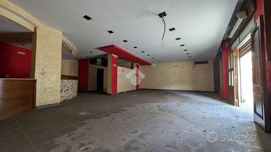 NEGOZIO A CASAVATORE