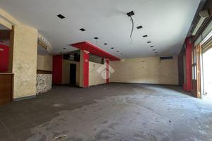 NEGOZIO A CASAVATORE