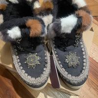 MOU sneaker Eskimo