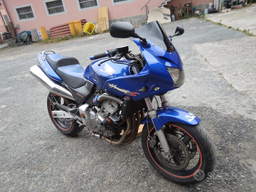 Honda hornet 600s