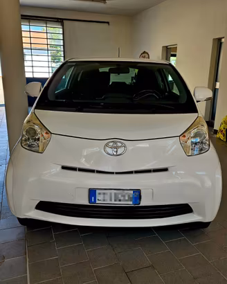 Toyota Iq 1.0 68cv Sol