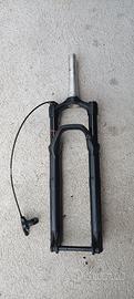 Forcella ammortizzata Rock shox Recon