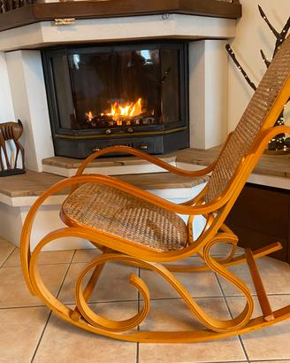 Sedia a dondolo stile Thonet Vintage in faggio