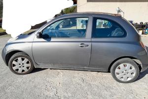 nissan micra 1.4 benzina