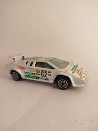 Lamborghini Countach 5000S bburago 1:43