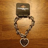 Braccialetto con ciondolo a forma di cuore