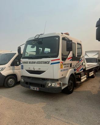 Renault Midlum