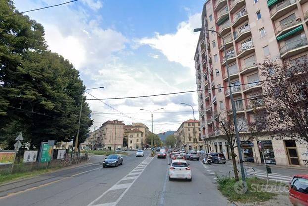 Stanza singola arredata zona vanchiglia 250 euro