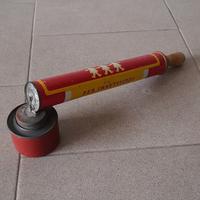 vecchio spruzzatore insetticida 