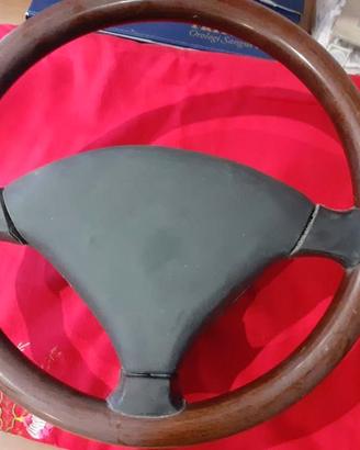 volante in radice MOMO