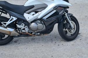 Honda Crossrunner 800