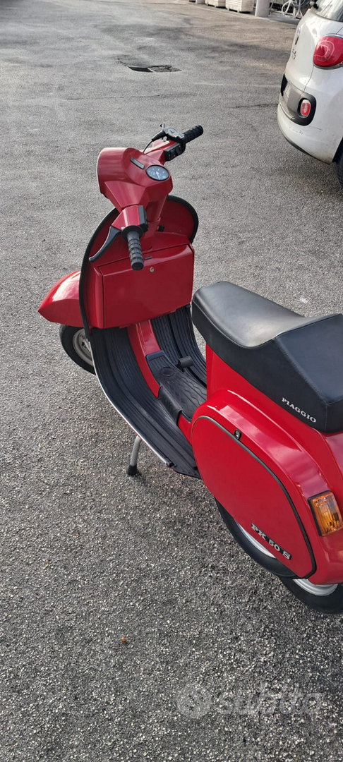 Vespa PK50S PK 50 S Piaggio rossa - 1982 - Moto e Scooter In