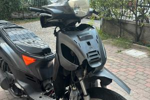 Scooter 125 Xiamen per pezzi di ricambio
