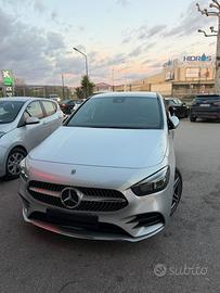 Mercedes B 180d Automatica AMG Line Premium Plus