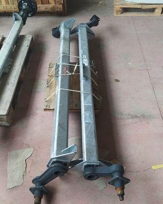 02M ASSALE RIGIDO AUTOFRENANTE KNOTT 1800 KG