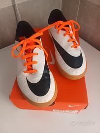 scarpe Calcetto Nike Bravata IC WHT/BLK TG. 35,5