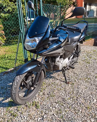 Honda CB 125 F 2011