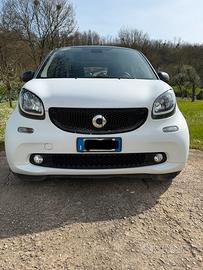 Smart fortwo 1.0 71 cv