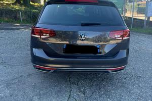 Volkswagen passat 2021  2.0 TDI  DSG  Executive B8