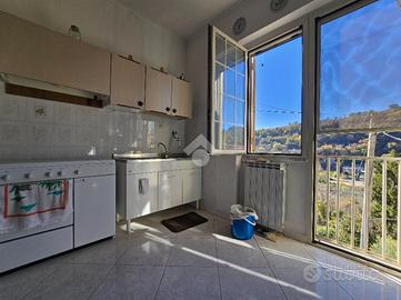 CASA SEMINDIPENDENTE A FIUGGI