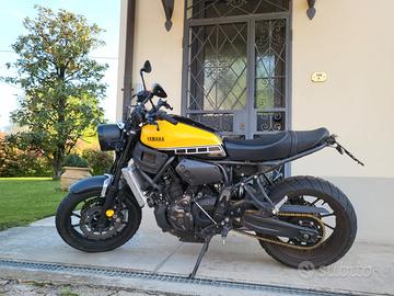 Yamaha XSR 700 - 2016