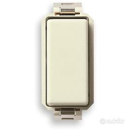 Interruttore Vimar 8000 08000