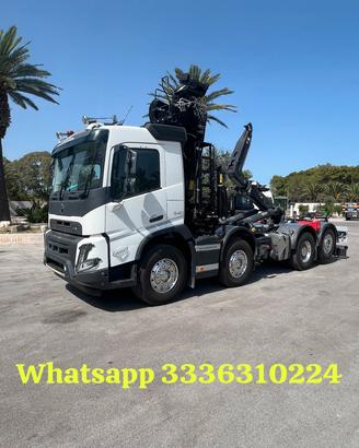 VOLVO FMX540 NUOVO DA IMM. SCARRABILE + GRU W130S2