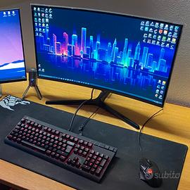 Monitor Samsung 27” Curvo 2K 144Hz + Braccio
