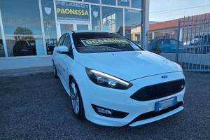 Ford Focus 125 CV ST Line