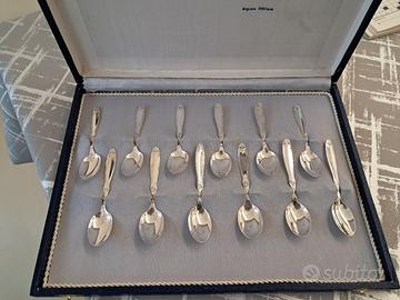 12 cucchiaini in argento 