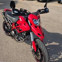 Ducati hypermotard 796 2011