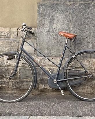 Bici donna classica + simpatica - da ristrutturare