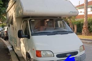 Mansardato 5 posti pronto per partire. lungo m 5,5