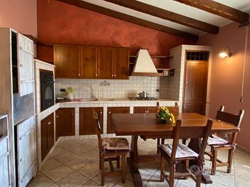 Appartamento quadrilocale arredato