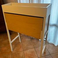 SCRIVANIA IKea
