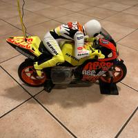 Moto RC Valentino Rossi Repsol – Modello completo
