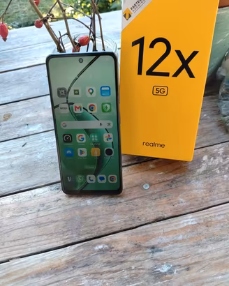 smartphone Realmi 12x 5 g nuovo