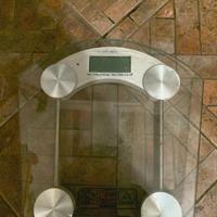 Bilancia pesa persone