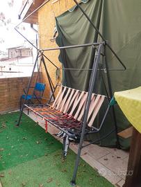 Struttura in metallo per dondolo