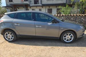 lancia delta 1.6 Mjt 120 cv