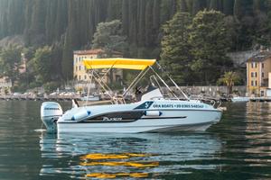 Barca Beneteau Flyer 5.5 sundeck, Honda 100Hp