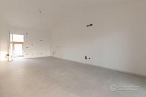 Attico di nuova costruzione con posto auto